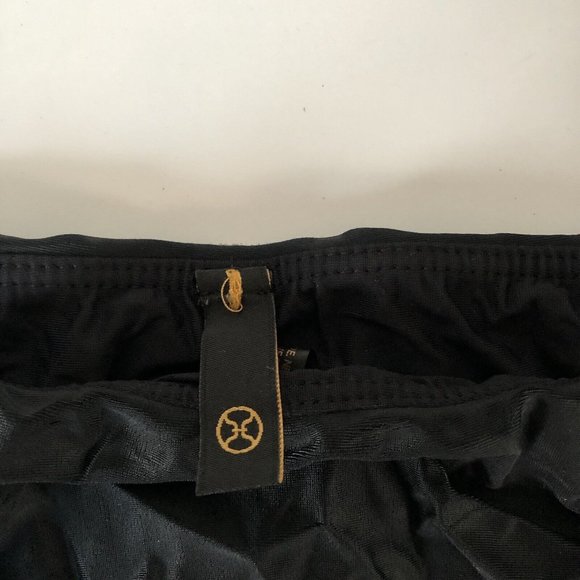 Vix Swimwear X REVOLVE One Piece Black Swim - Picture 4 of 7